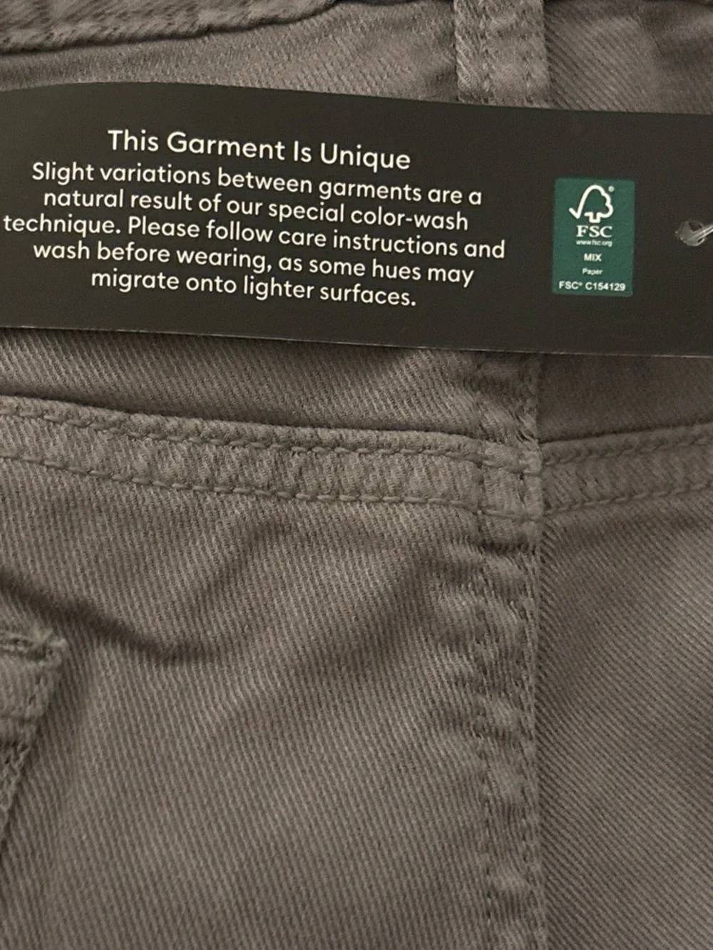 Brand new with tags men’s gray 38x34 Banana Republic 5 pocket twill pant